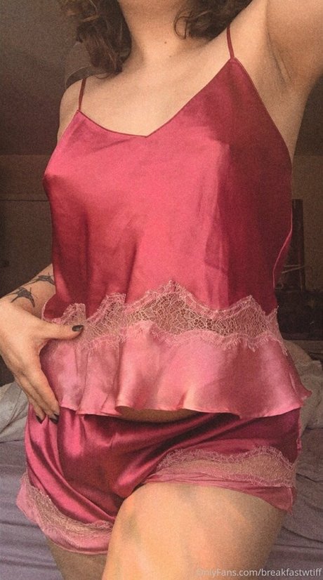 auroratheeangel onlyfans nude leak