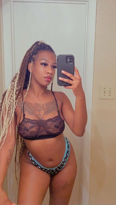 ms bitchlucky only fans free