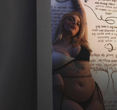 Stef Mwndstef only fans review