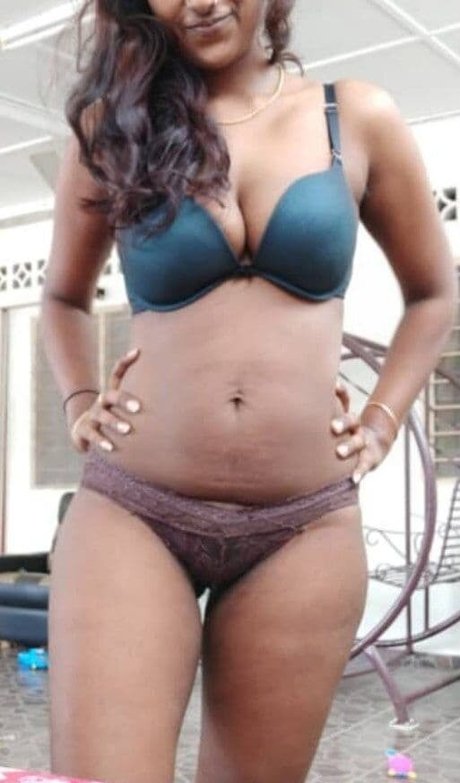 arab blowjob onlyfans free frame