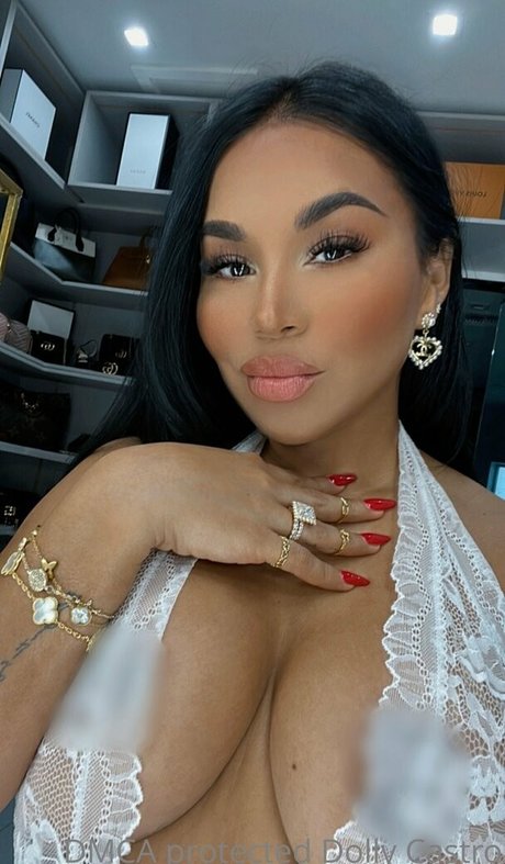 dollycastro only fans leaks