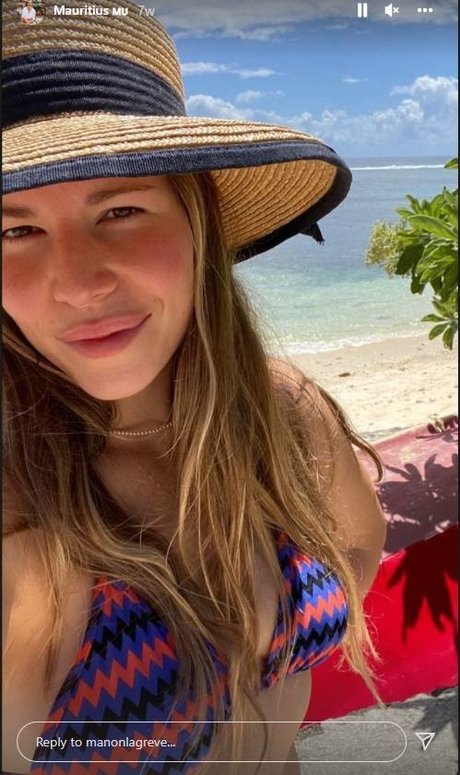 Manon Lagreve onlyfans leak new