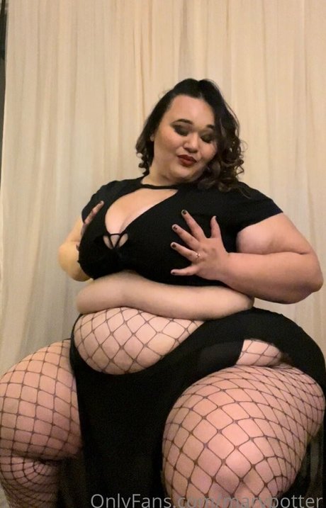 makanamoon naked onlyfans