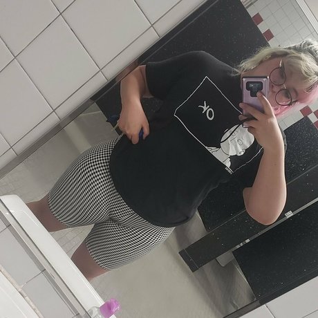 freefujoshi onlyfans exposed