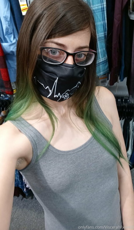 visceralvixen69 xxx onlyfans