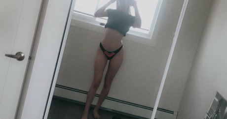 babyblexa onlyfans nude