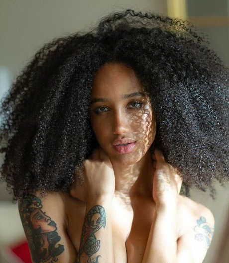 Erika Crisi leak onlyfans nude