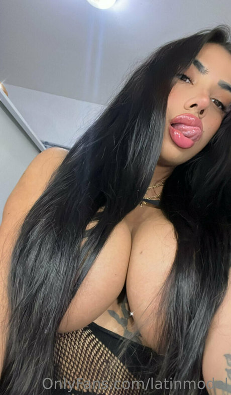 latinmodel onlyfans leak