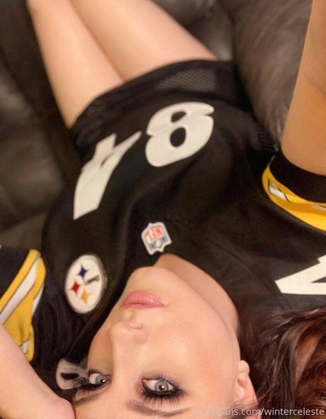 winterceleste onlyfans topless