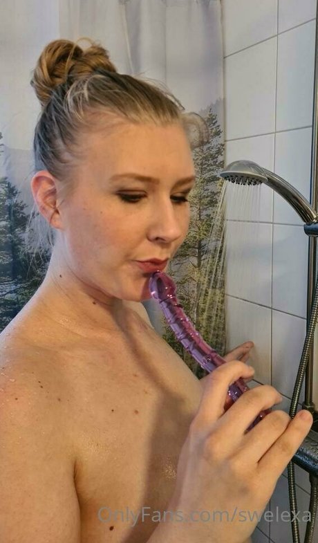 swelexa99free naked on onlyfans