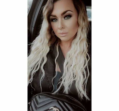 girlfriend onlyfans beautiful porn artwork