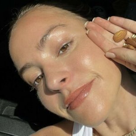 Mari Juliette nude only fans leaks