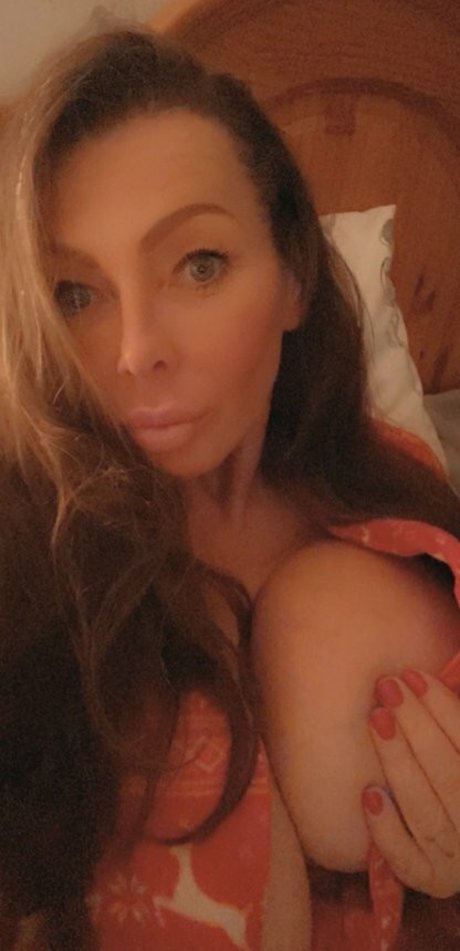 Lea Walker onlyfans leaked tits