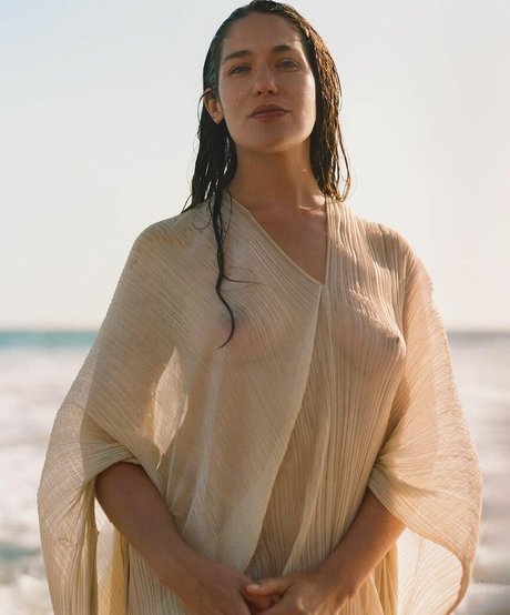 Lola Kirke leak onlyfans porn