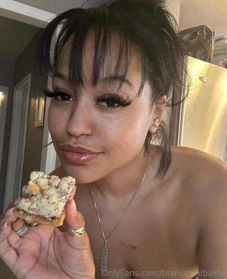 biancathebaker onlyfans hot
