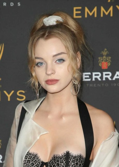 Olivia Rose Keegan porn onlyfans