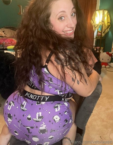 hippyvixxen onlyfans joi