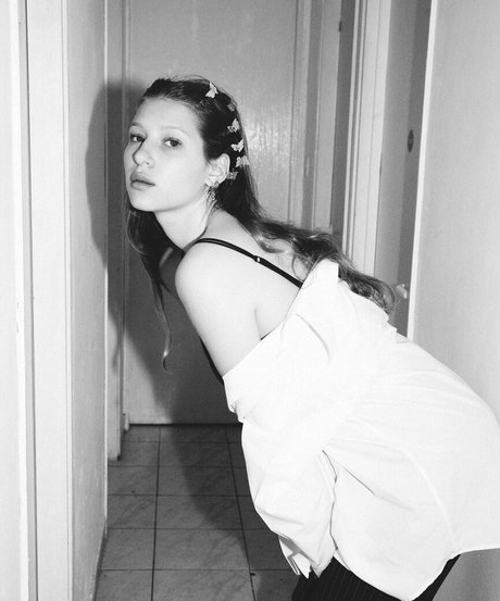 Roni Zouler leaked onlyfans photos