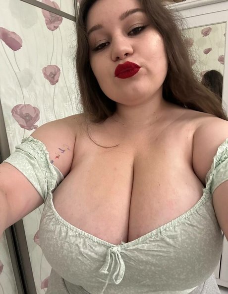naughty v1xen sexy onlyfans