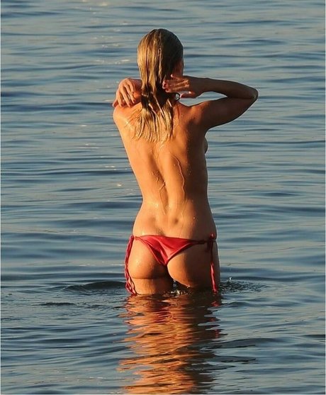 Kimberly Garner onlyfans leaked photos