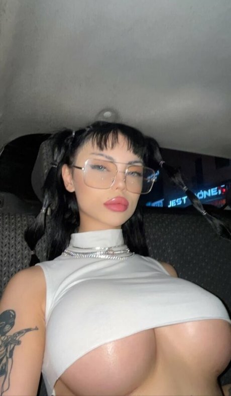 yeahmur nudes onlyfans