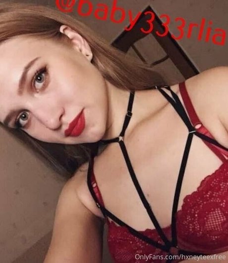 hxneyteexfree free onlyfans