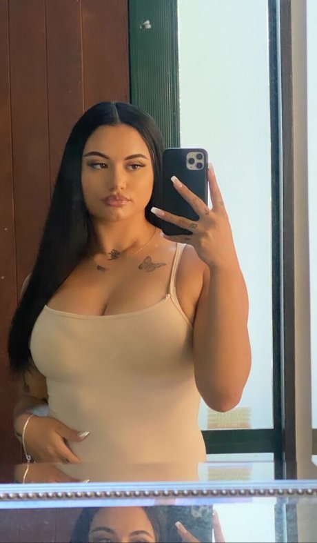 taylaraywhite onlyfans pics leaked