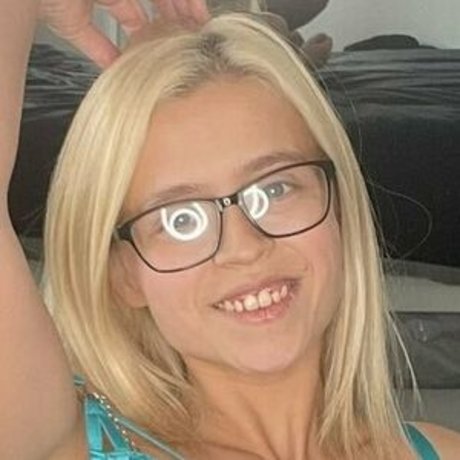 kinkytia onlyfans pics