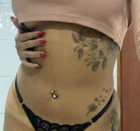 Kerolayny09 onlyfans leak porn