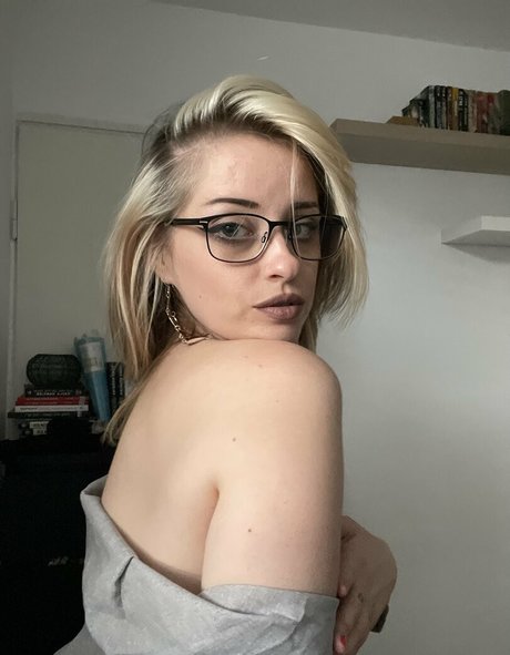 Anastasia Freiberg onlyfans nude pics