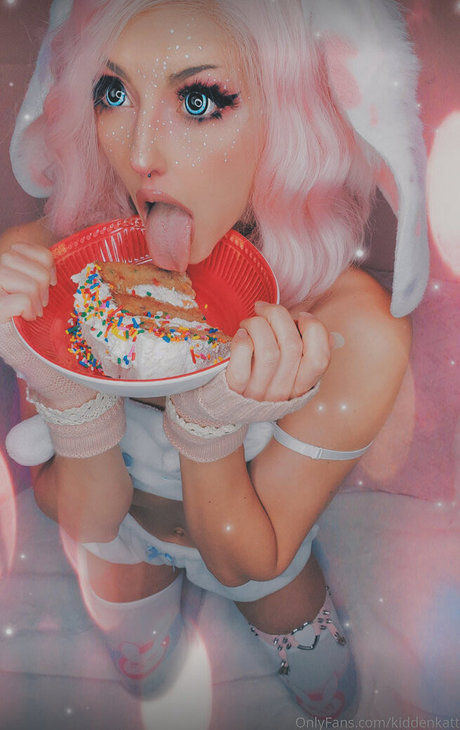 teen footjob onlyfans porn picture