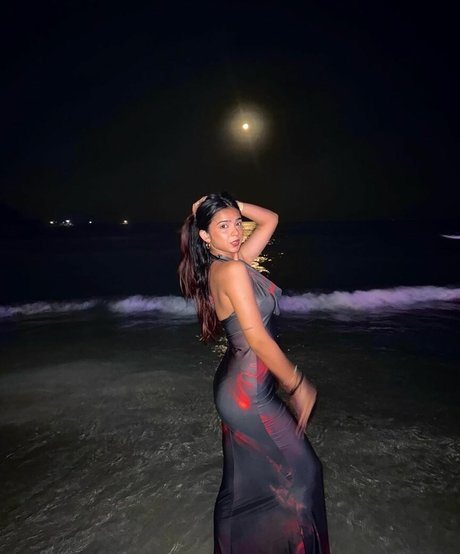 Apoorva Mukhija onlyfans nudes