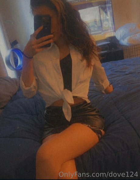 dove124 only fans leaks