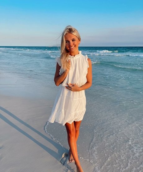 Abbie Bruney boobs onlyfans