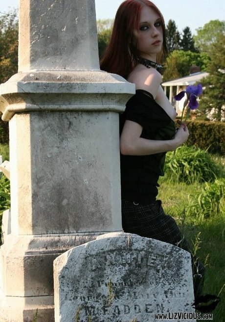 Liz Vicious onlyfans desnuda