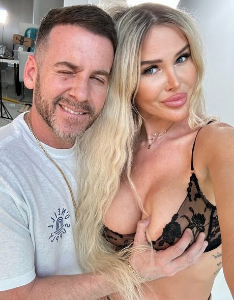 Elisa Bethann onlyfans creator