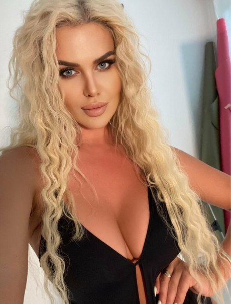 Elisa Bethann onlyfans uncensored