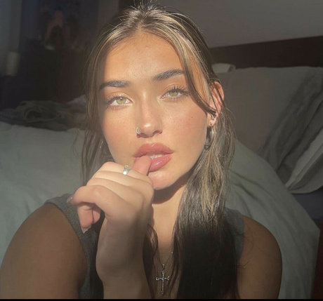 Sofia Bonjardim leaked onlyfans sex