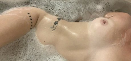 kelseyalex13 onlyfans sextape leak