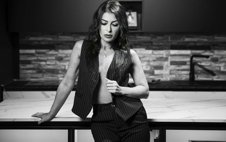 Sheila Grembiule onlyfans nude leaked