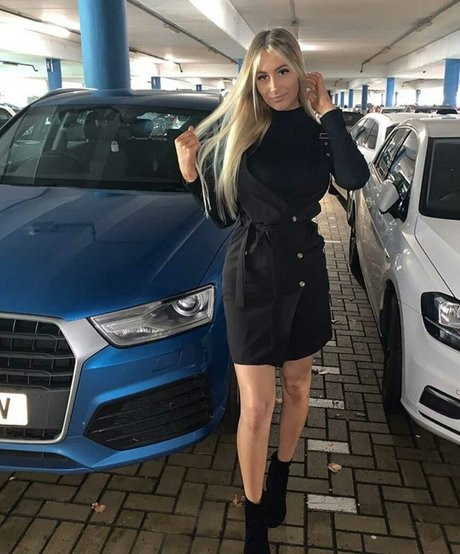 Faylee Oxenham Profile pic