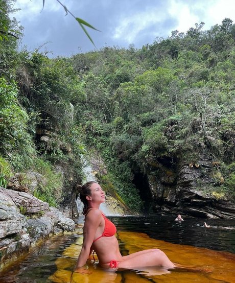 Laryssa Ayres onlyfans nudes leak