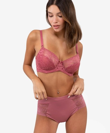 Yaheli Ovadya boobs onlyfans