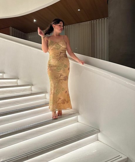 Alondra Larson nude onlyfans leaks