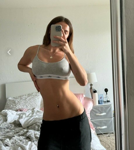 solo pussy onlyfans free xxx photos