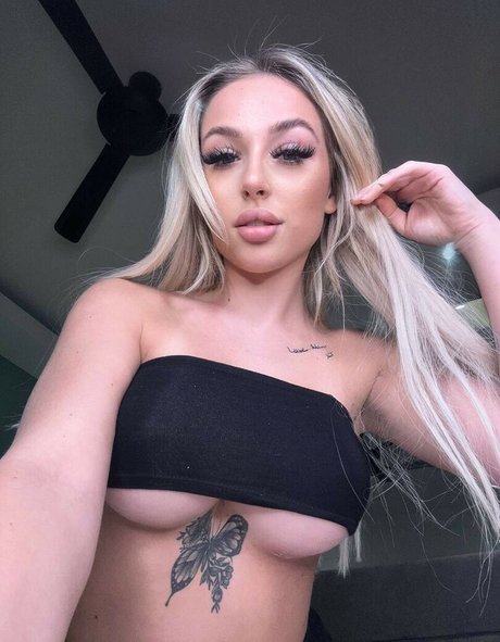 sophielouise1x onlyfans photo