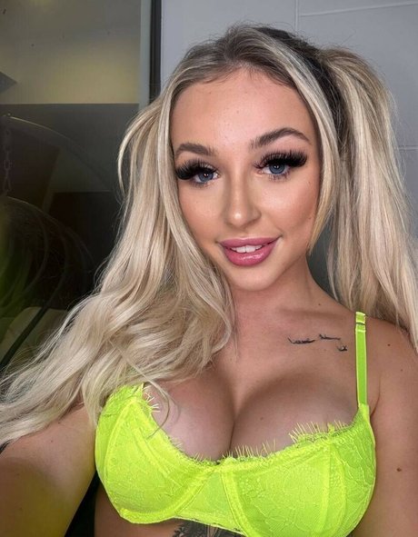 sophielouise1x porn onlyfans leaks