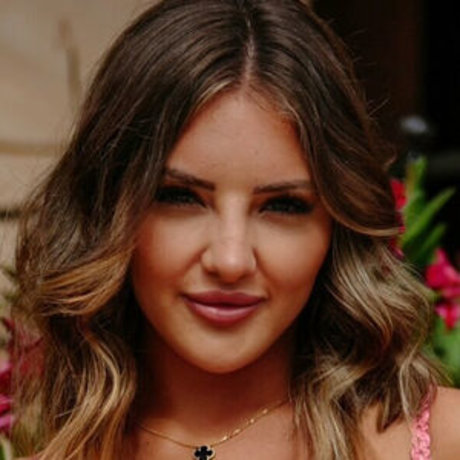 Aliceilovesvip onlyfans pic