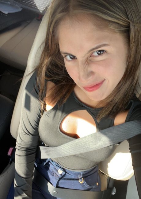 ohstrawburry onlyfans naked pics