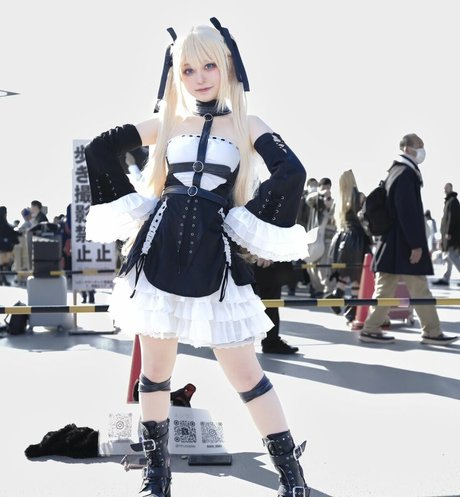 min cosplay nude only fans